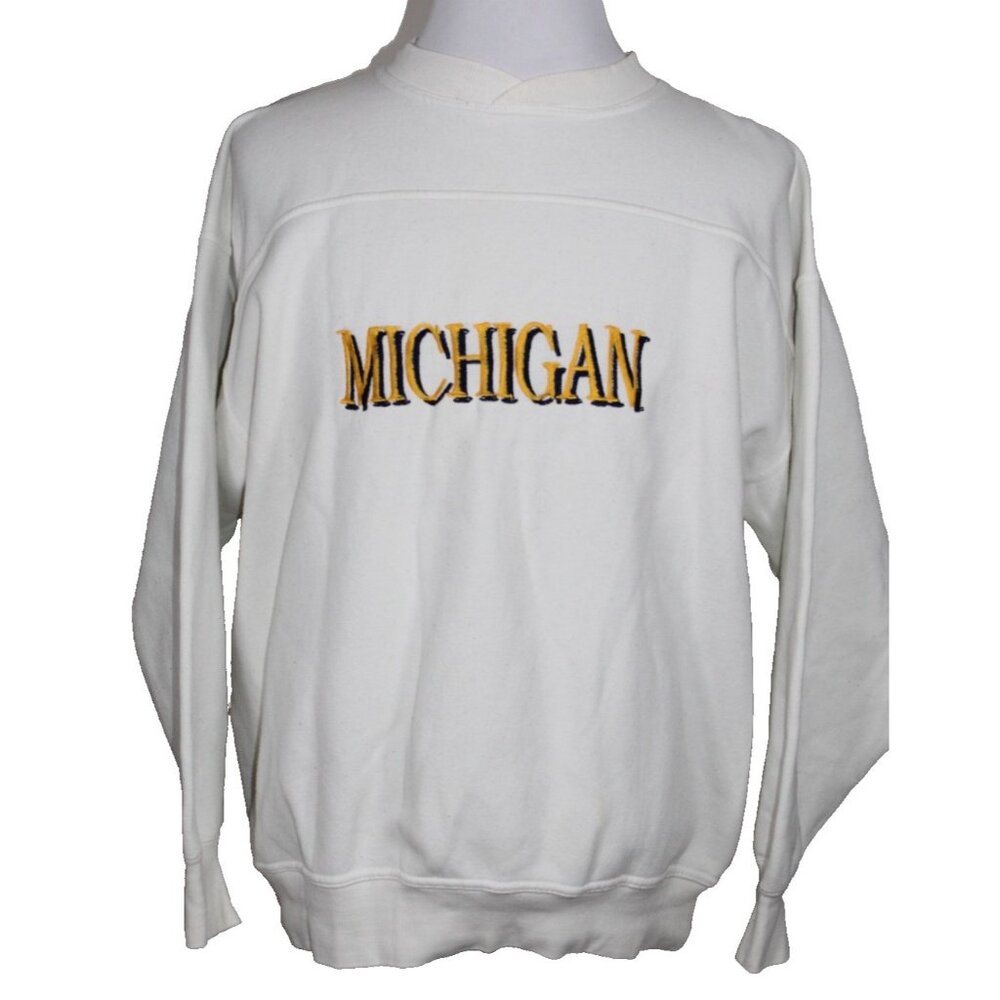 Vintage Michigan Wolverine AOP T-shirt L/S 80s Embroidered Basketball University